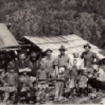 La o stână în Valea Mare în 1968 cu Grigore şi Mărina Ilovan